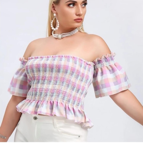 Shein shirred peplum pastel top - Picture 2 of 10